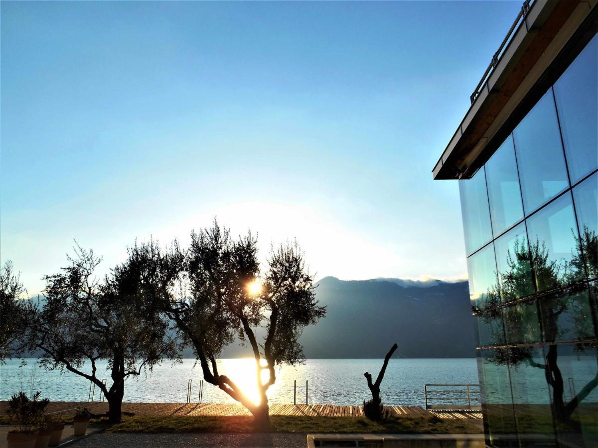 Direttamente Al Lago Apartments Marone Eksteriør bilde